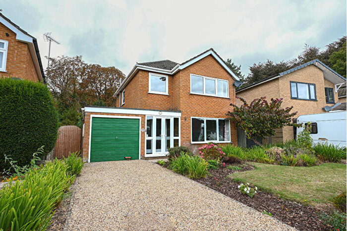 3 Bedroom Detached House For Sale In Ladywood Road, Spalding, Lincs, PE11