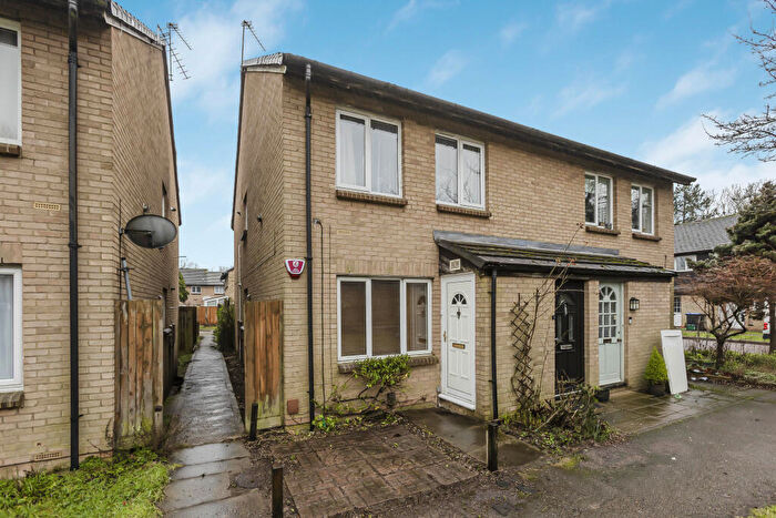 1 Bedroom Flat To Rent In Ramblers Way, Welwyn Garden, AL7