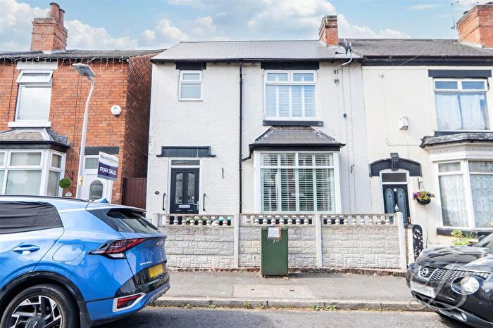 3 Bedroom Semi-Detached House For Sale In Murray Street, Mansfield, NG18