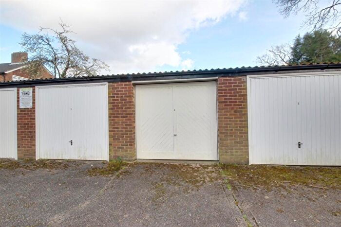 Property To Rent In Culloden Road, Enfield, EN2