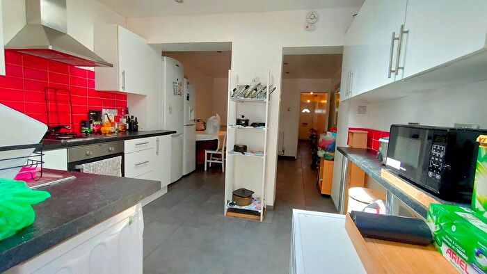 3 Bedroom Town House To Rent In Wrottesley Road, Plumstead, SE18