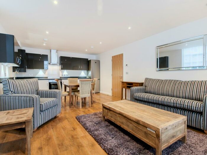 1 Bedroom Apartment To Rent In Mill Street, City Centre, OX2