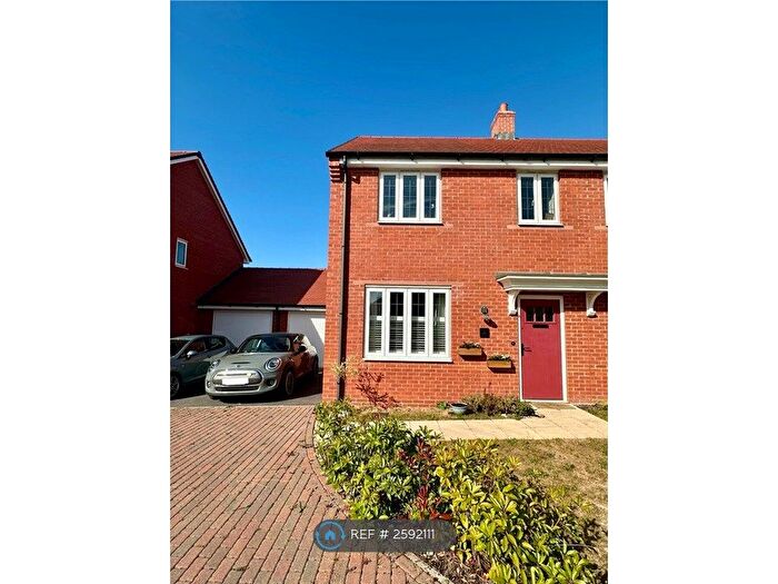 3 Bedroom Semi-Detached House To Rent In Marshfield, Crowmarsh Gifford, Wallingford, OX10