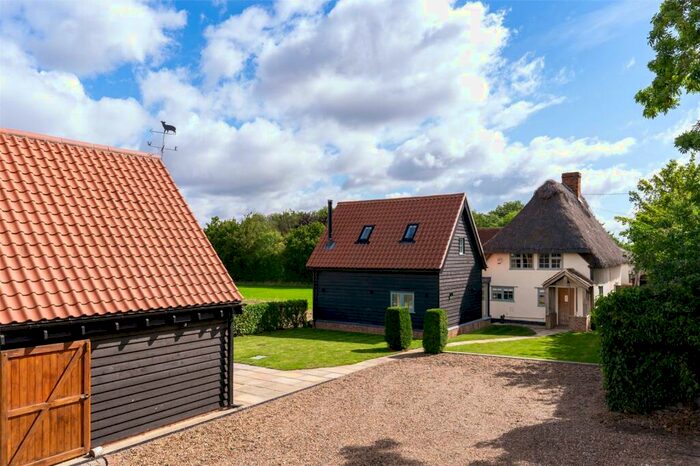 3 Bedroom Semi-Detached House For Sale In The Cottage, Colchester Rd, Mount Bures, Essex, CO8