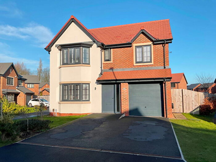 4 Bedroom Detached House For Sale In Scarisbrick Close, Banks, PR9