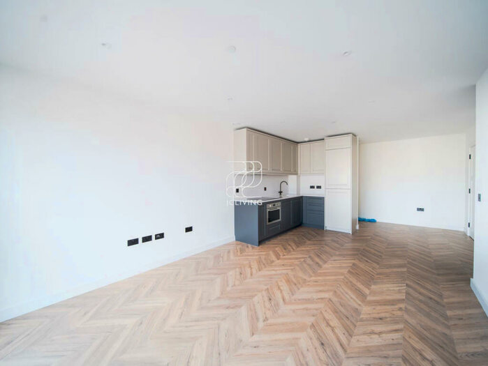 1 Bedroom Flat To Rent In Heritage Walk, London, KT1