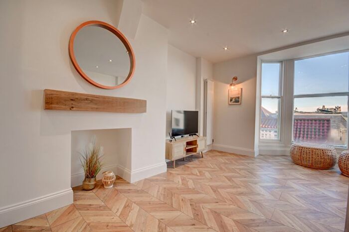 1 Bedroom Flat For Sale In Routh Walk, Whitby, YO21