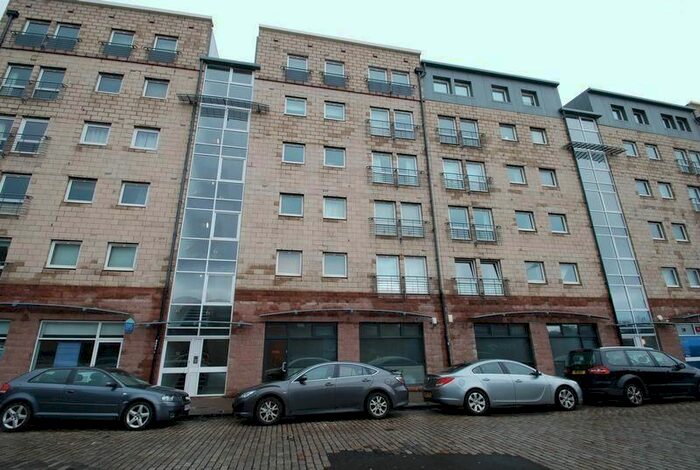 2 Bedroom Flat To Rent In Constitution Street, Edinburgh, EH6