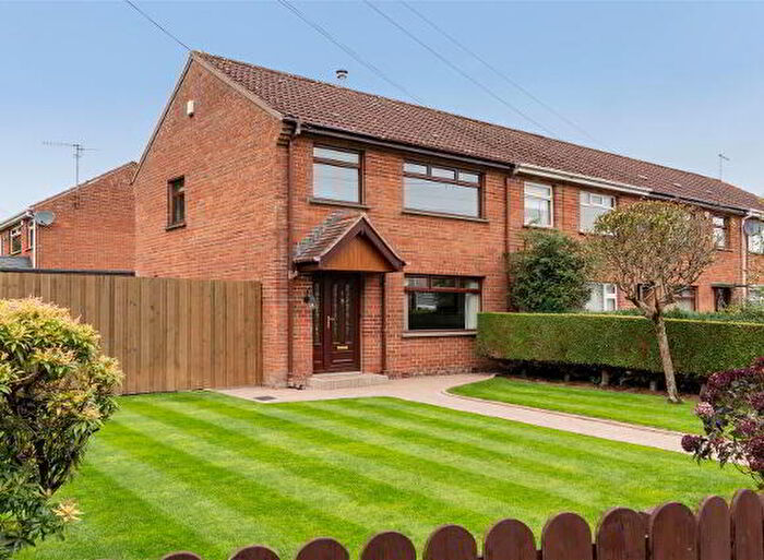 3 Bedroom End Of Terrace House For Sale In Kilwarlin Way, Royal Hillsborough, BT26