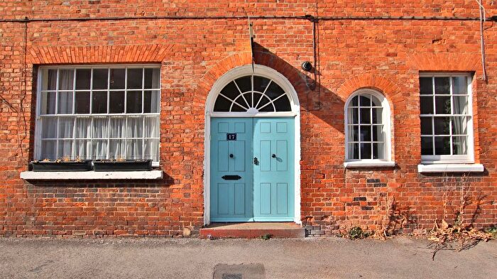 2 Bedroom Property For Sale In East Street, Tewkesbury, GL20