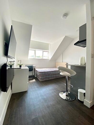 1 Bedroom House To Rent In , Sheffield, S11