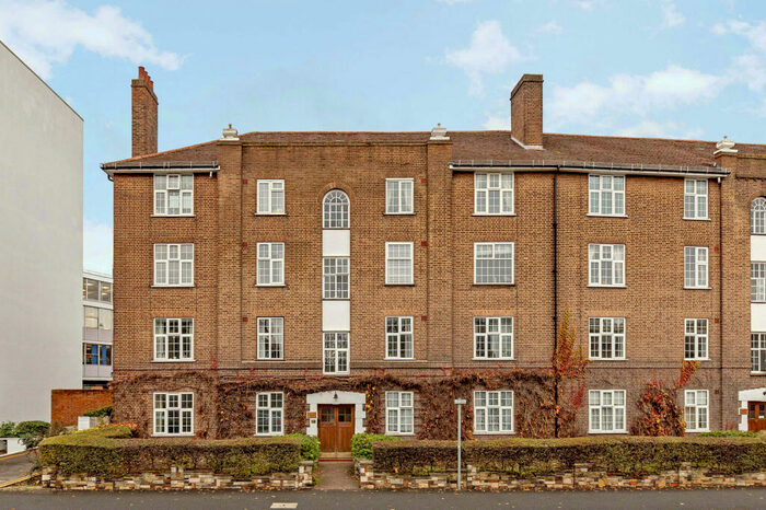 2 Bedroom Apartment To Rent In Norbiton Hall, London Road, Kingston Upon Thames, Surrey, KT2