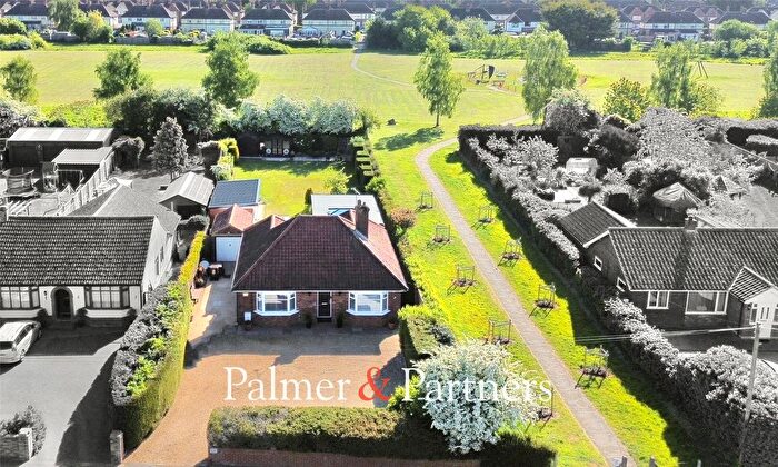 4 Bedroom Bungalow For Sale In Old Norwich Road, Ipswich, Suffolk, IP1
