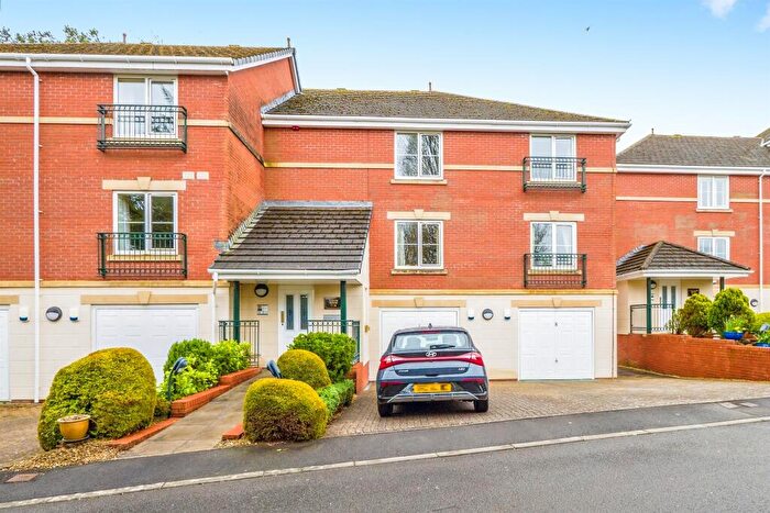 2 Bedroom Apartment For Sale In Llantrisant Road, Llandaff, Cardiff, CF5