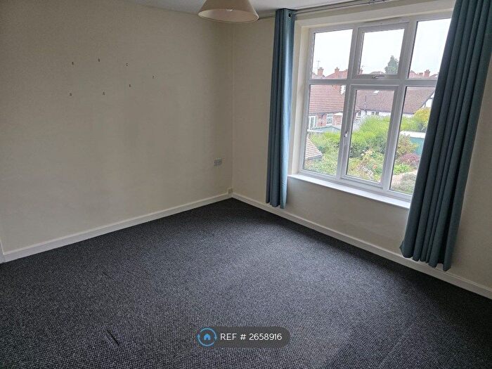 1 Bedroom Flat To Rent In Melton Road, Nottingham, NG2