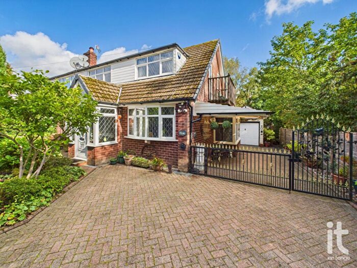 3 Bedroom Semi-Detached House For Sale In Keswick Road, High Lane, Stockport, SK6