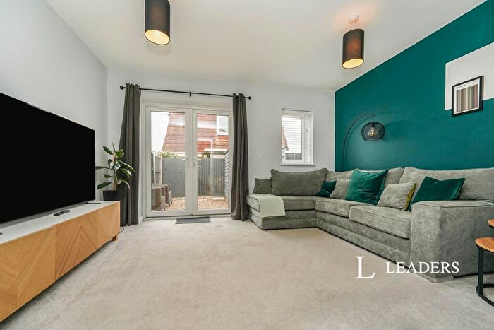 2 Bedroom Semi Detached House To Rent In Queens Road, GL20