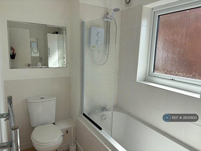 Studio To Rent In Danebridge Crescent, Derby, DE21 - Photo 8