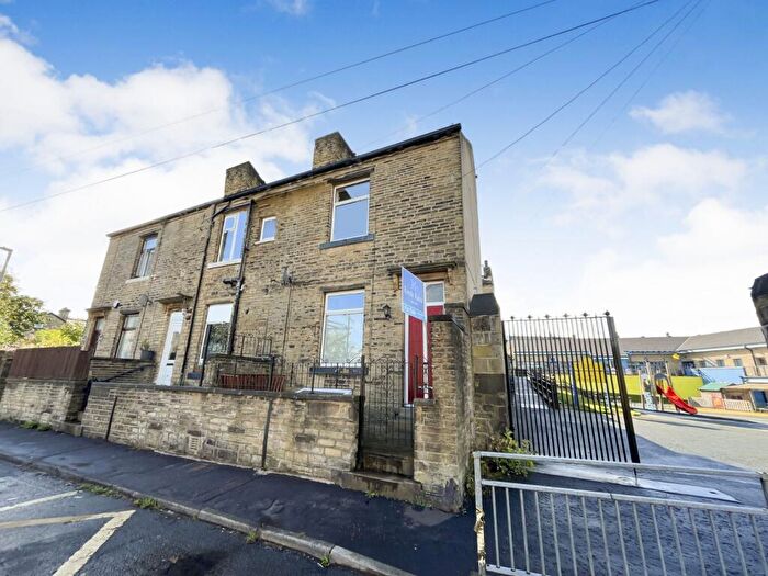 2 Bedroom End Of Terrace House For Sale In Moorfield Street, Halifax, West Yorkshire, HX1