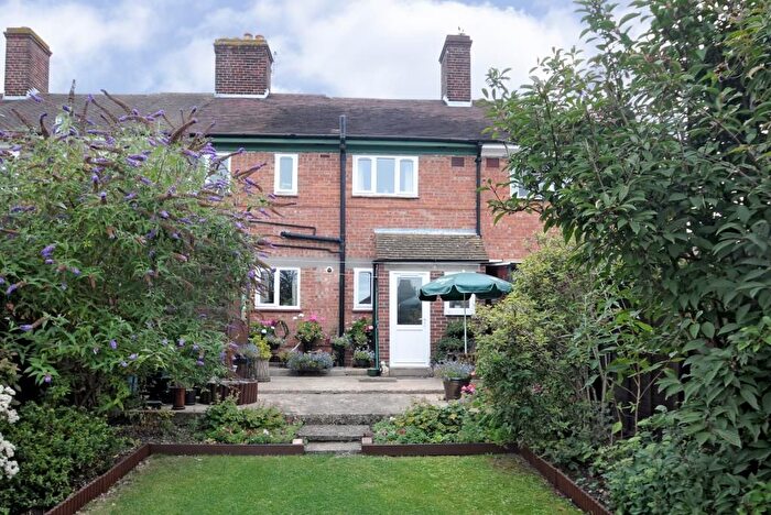 3 Bedroom Terraced House To Rent In Wolvercote, Oxford, OX2