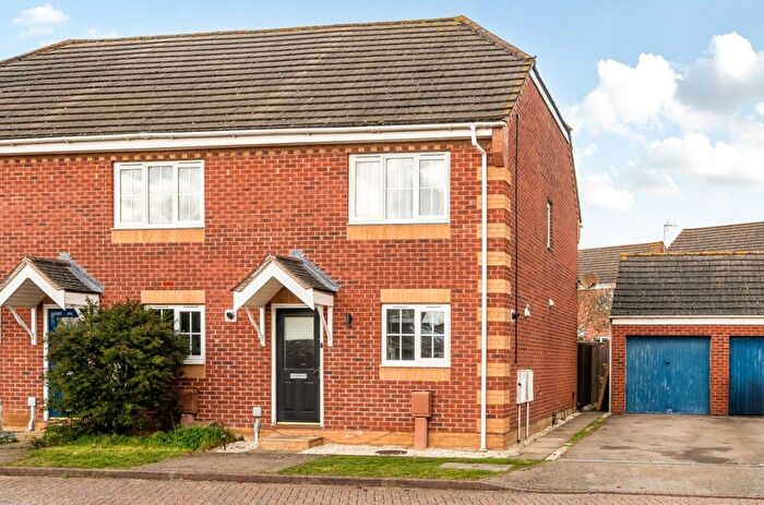 2 Bedroom End Terrace House For Sale In Brabazon Close, Shortstown, Bedford, MK42
