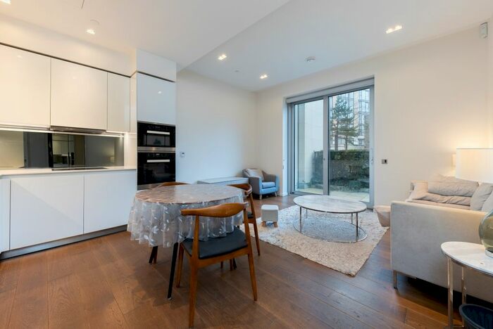 1 Bedroom Flat To Rent In Lillie Square, Fulham, SW6