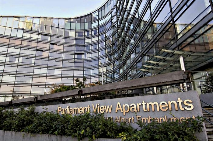 1 Bedroom Flat To Rent In Parliament View, Albert Embankment, London, SE1