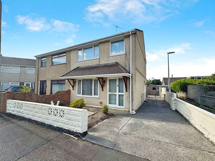 3 Bedroom Semi-Detached House For Sale In Brookway Close, Baglan, Port Talbot, SA12