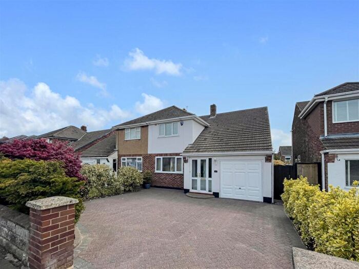 3 Bedroom Semi-Detached House For Sale In Prenton Hall Road, Prenton, CH43