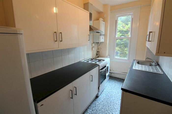 2 Bedroom Flat To Rent In Ashgrove Road, Ilford, IG3