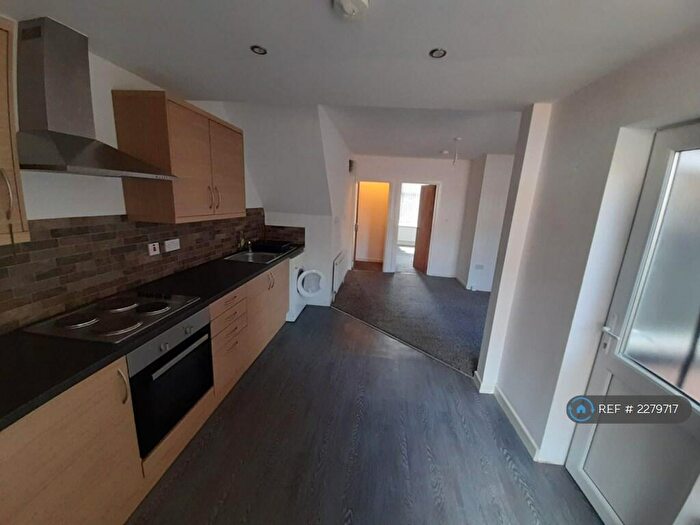 1 Bedroom Flat To Rent In Taylors Road, Stretford, Manchester, M32