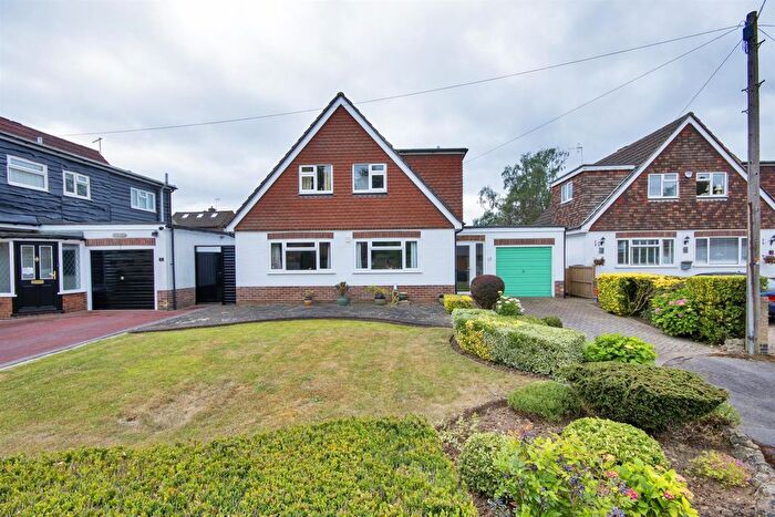 3 Bedroom Detached House For Sale In Derby Close, Hildenborough, Tonbridge, TN11