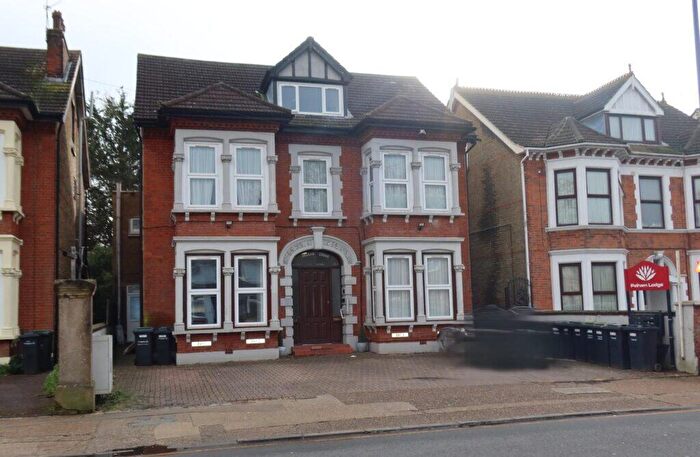 1 Bedroom Apartment To Rent In Pelham Lodge, Pelham Road, Gravesend, – Bedroom, Ground Floor Apartment, DA11
