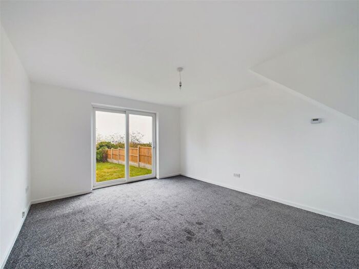 2 Bedroom Semi-Detached House For Sale In Clifton Grove, Gedling, Nottingham, NG4