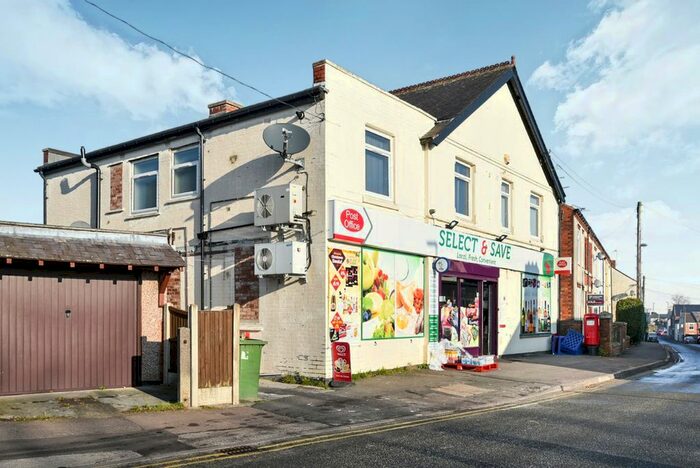 2 Bedroom Flat To Rent In High Street, Swanwick, Alfreton, DE55