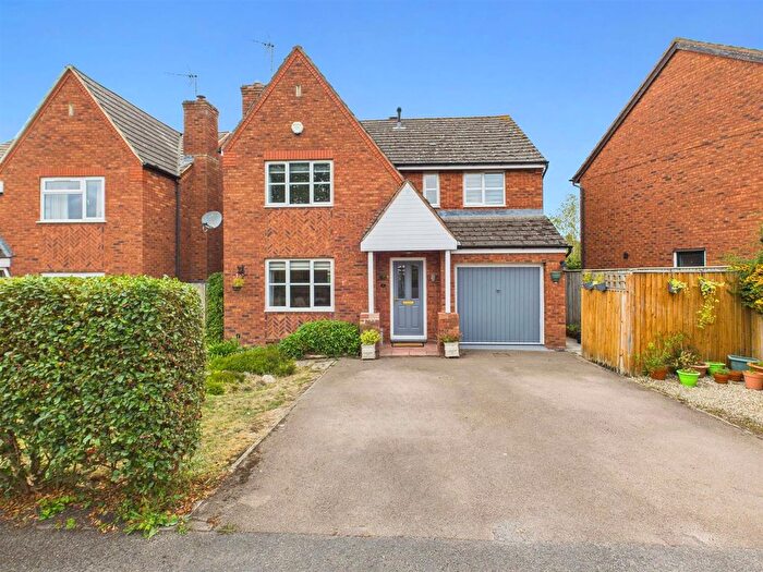 4 Bedroom Detached House For Sale In Little Holbury, Whitminster, Gloucester, GL2