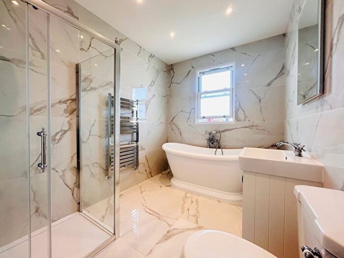 3 Bedroom Property To Rent In Queens Park Road, Brighton, BN2