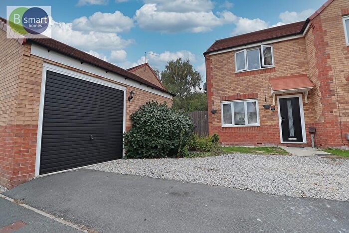 2 Bedroom Semi-Detached House For Sale In Sanderson Way, Swinton, S64