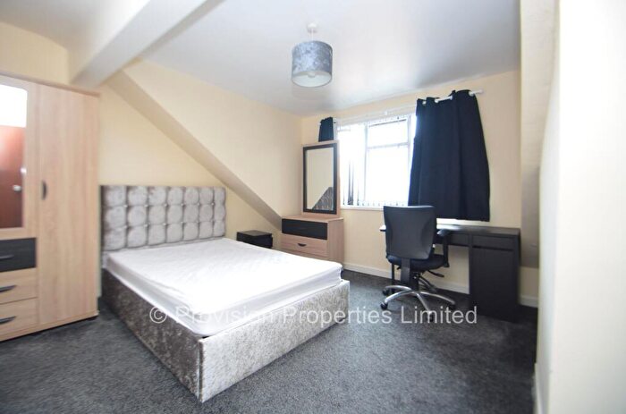 3 Bedroom Terraced House To Rent In Burley Lodge Terrace, Hyde Park, Leeds, LS6