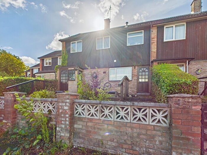 3 Bedroom Terraced House To Rent In Weobley Close, Newton Farm, Hereford, HR2