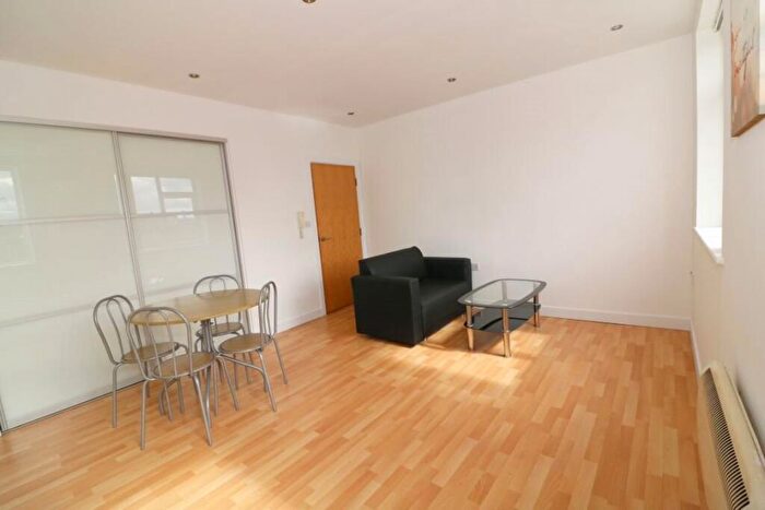 1 Bedroom Apartment To Rent In Rawson Quarter, BD1