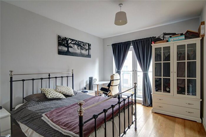 2 Bedroom Apartment For Sale In Tranquil House, Worsdell Drive, Gateshead, Tyne And Wear, NE8