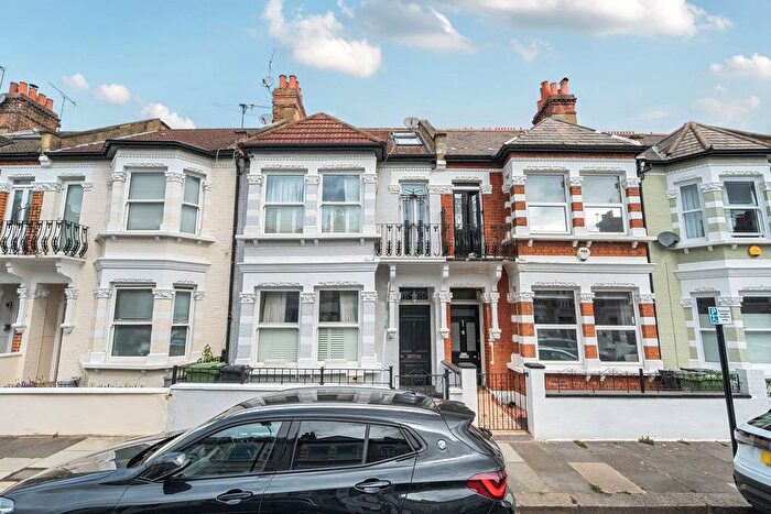 4 Bedroom Property To Rent In Burnfoot Avenue, Fulham, London, SW6