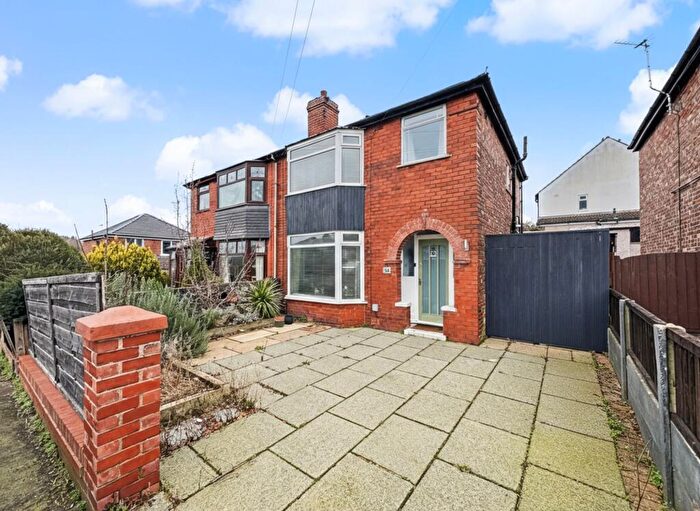 3 Bedroom Semi Detached House For Sale In Duckworth Road, Prestwich, M25