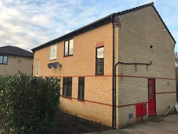 2 Bedroom Semi-Detached House To Rent In Banktop Place, Emerson Valley, Milton Keynes, MK4