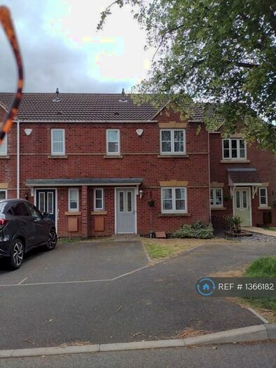 3 Bedroom Terraced House To Rent In Chevin Avenue, Mickleover, Derby, DE3