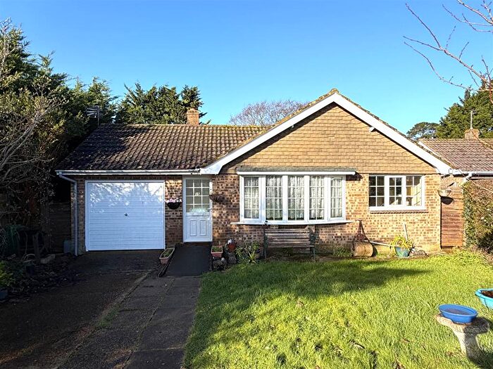 3 Bedroom Detached Bungalow For Sale In Bound Road, Freshwater, PO40