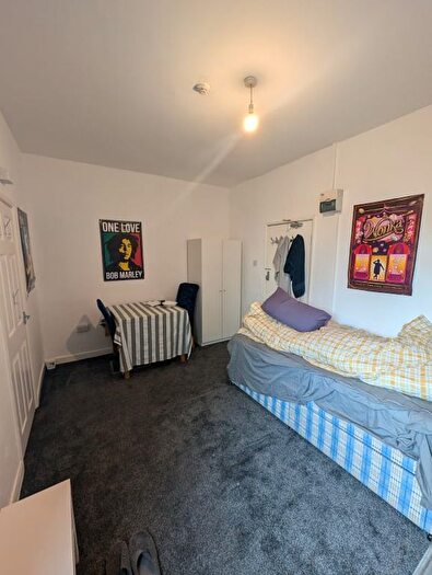Studio To Rent In Satanita Road, Westcliff-On-Sea, SS0