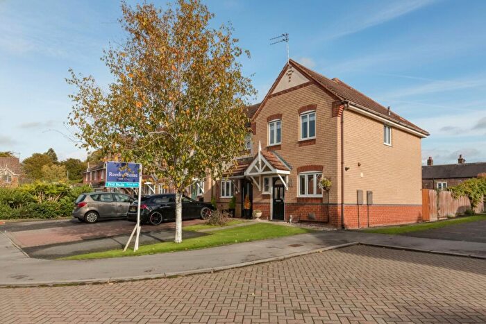 3 Bedroom End Of Terrace House For Sale In Kensington Drive, Congleton, Cheshire, CW12