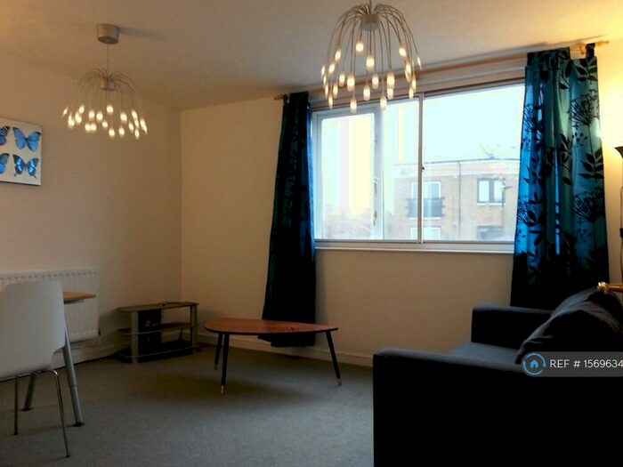 1 Bedroom Flat To Rent In Vera Court, London, E3